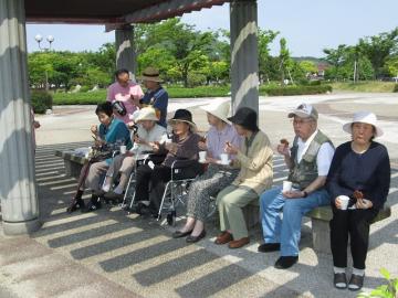 株式会社ホクエイ|笑顔満開はなことば飯倉