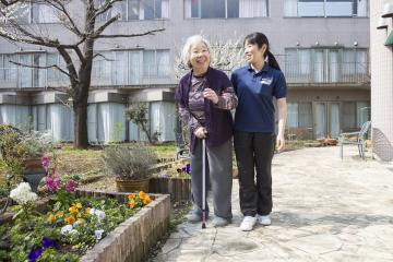 医療法人社団翠会|【在宅超強化型老健】〜介護老人保健施設練馬ゆめの木〜