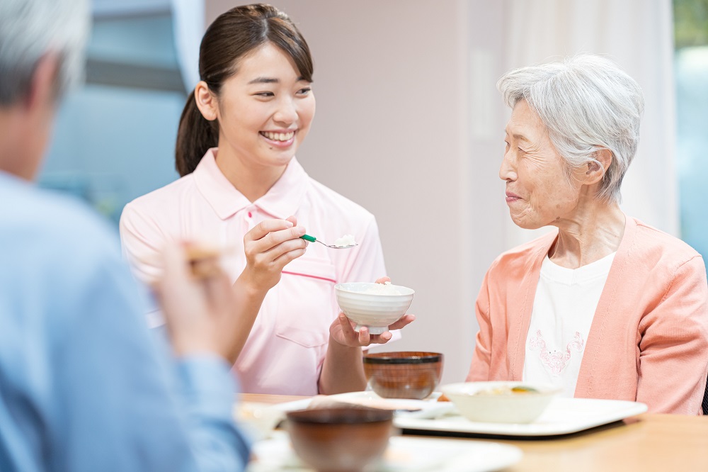 社会福祉法人恵愛会|介護老人保健施設四季の森