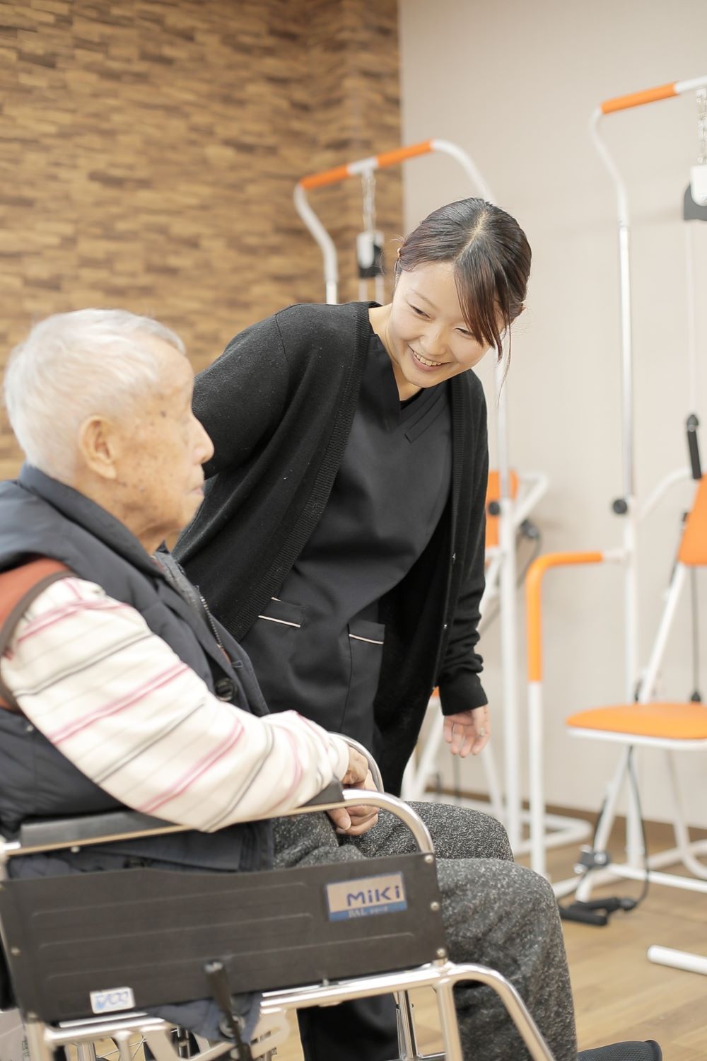 フルブルーム株式会社|笑顔満開はなことば竹下