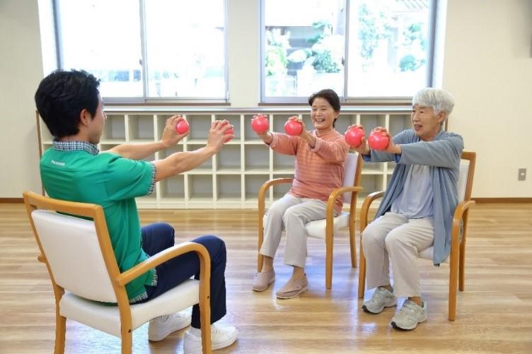 パナソニックエイジフリー株式会社|パナソニック エイジフリーケアセンター上社　市営地下鉄東山線「上社駅」より徒歩10分