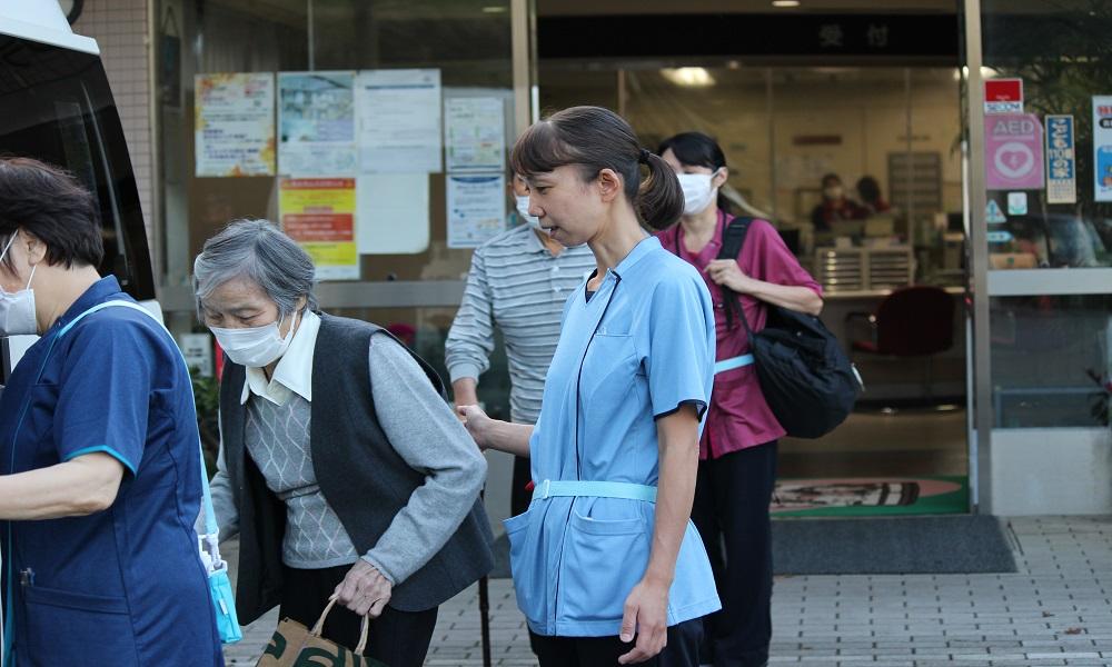 医療法人横浜未来ヘルスケアシステム|介護老人保健施設ヒューマンライフケア横浜