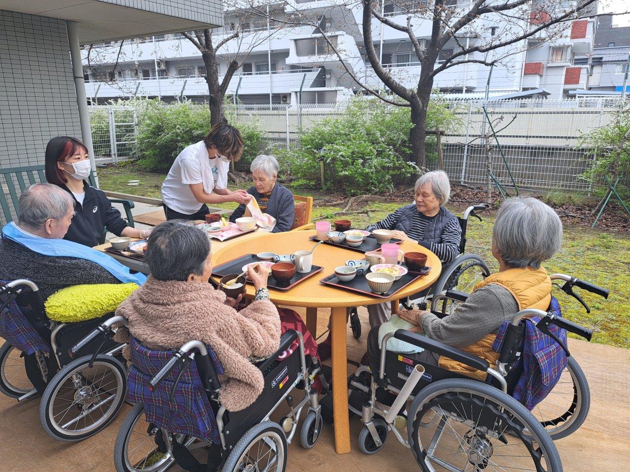 社会福祉法人幸和会|特別養護老人ホームふるる1号館