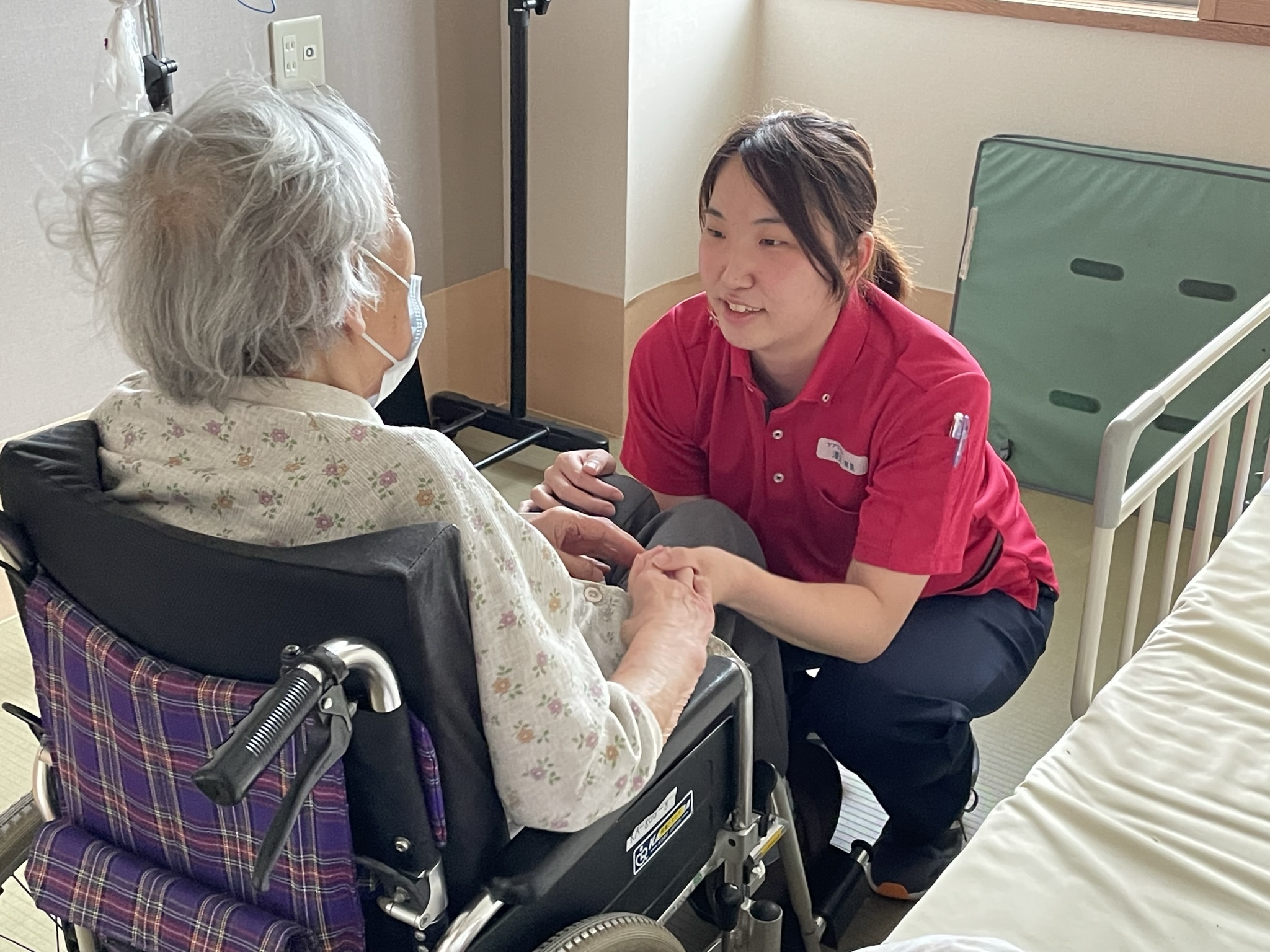 愛生館グループ|老人保健施設ひまわり